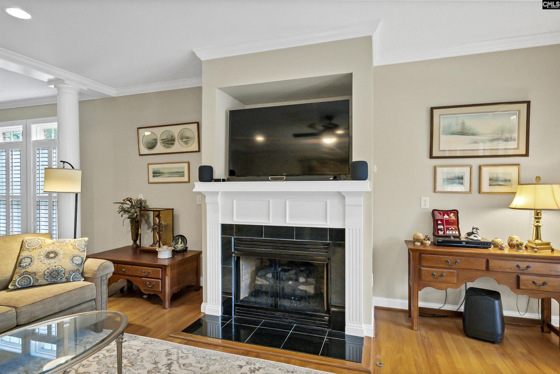 104 Lake Hilton Drive  Photo 14