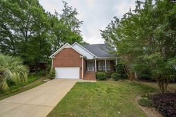 104 Lake Hilton Drive  photo 4