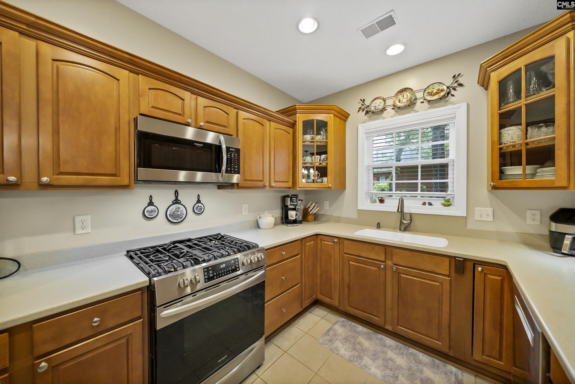 104 Lake Hilton Drive  Photo 24