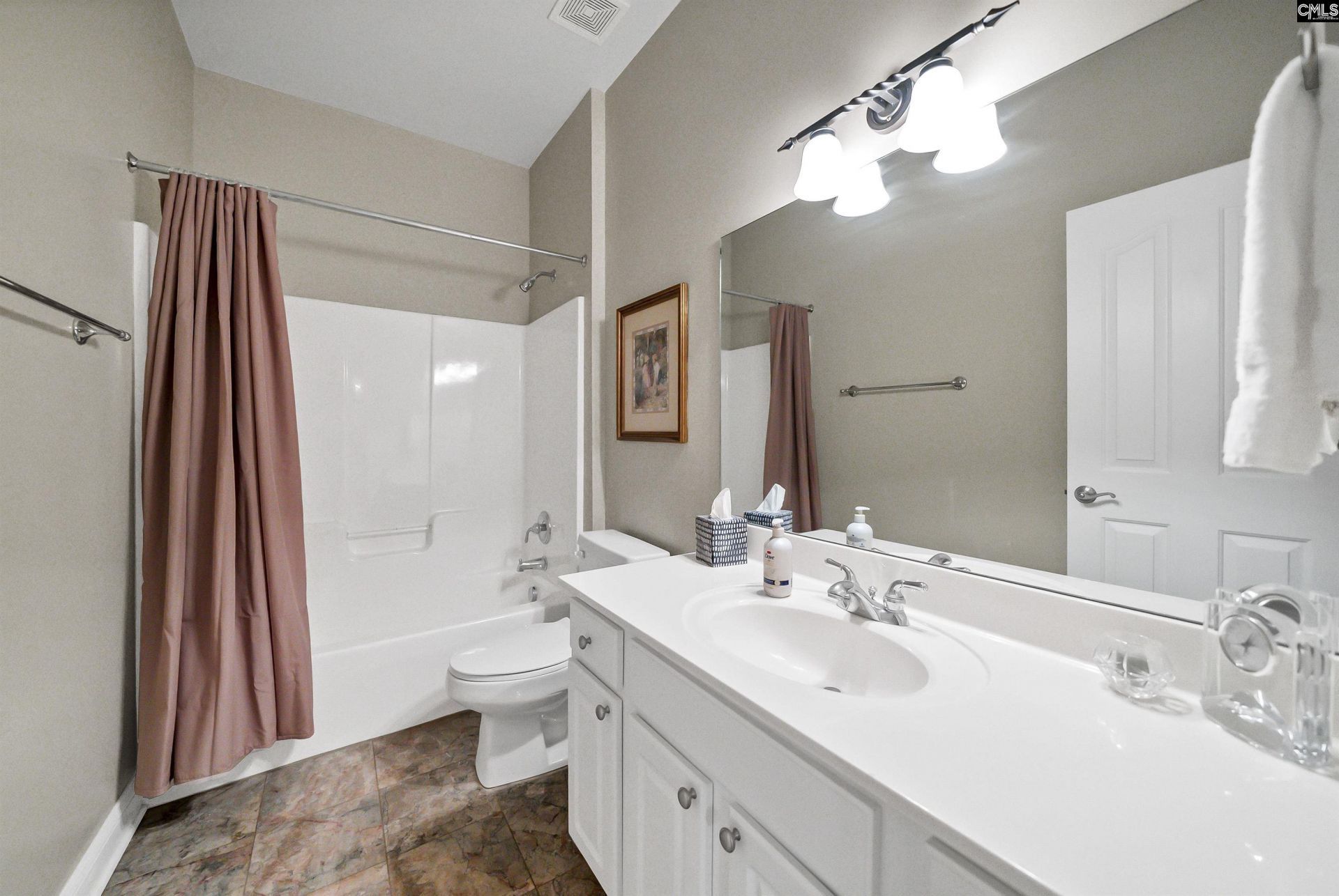 104 Lake Hilton Drive  Photo 33