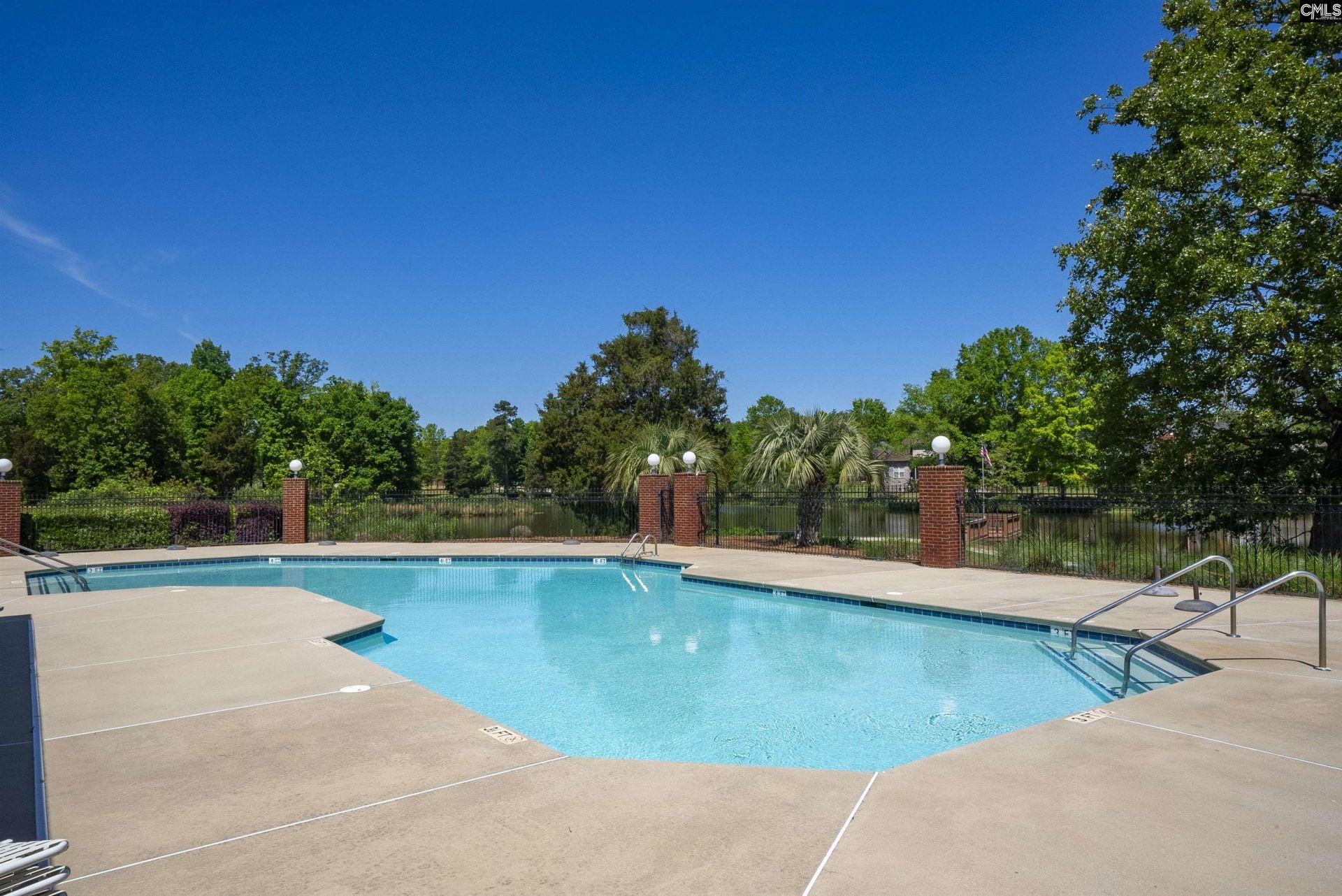 104 Lake Hilton Drive  Photo 7