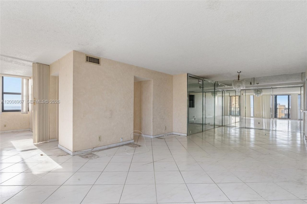 2401 S Ocean Dr , Unit 1907, Hollywood, FL 33019 Photo