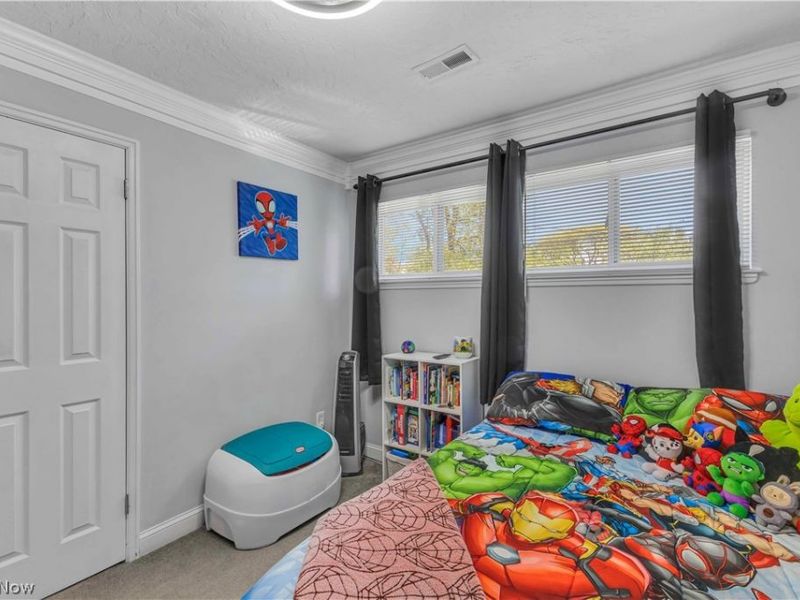 6355 Dellrose Drive, Parma Heights, OH 44130 Photo 24