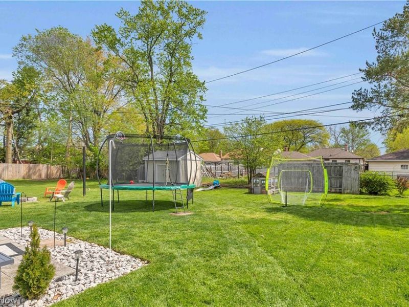 6355 Dellrose Drive, Parma Heights, OH 44130 Photo 30