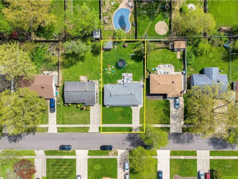 6355 Dellrose Drive, Parma Heights, OH 44130 Photo 35