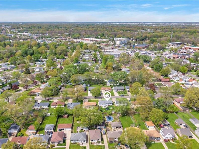 6355 Dellrose Drive, Parma Heights, OH 44130 Photo 37