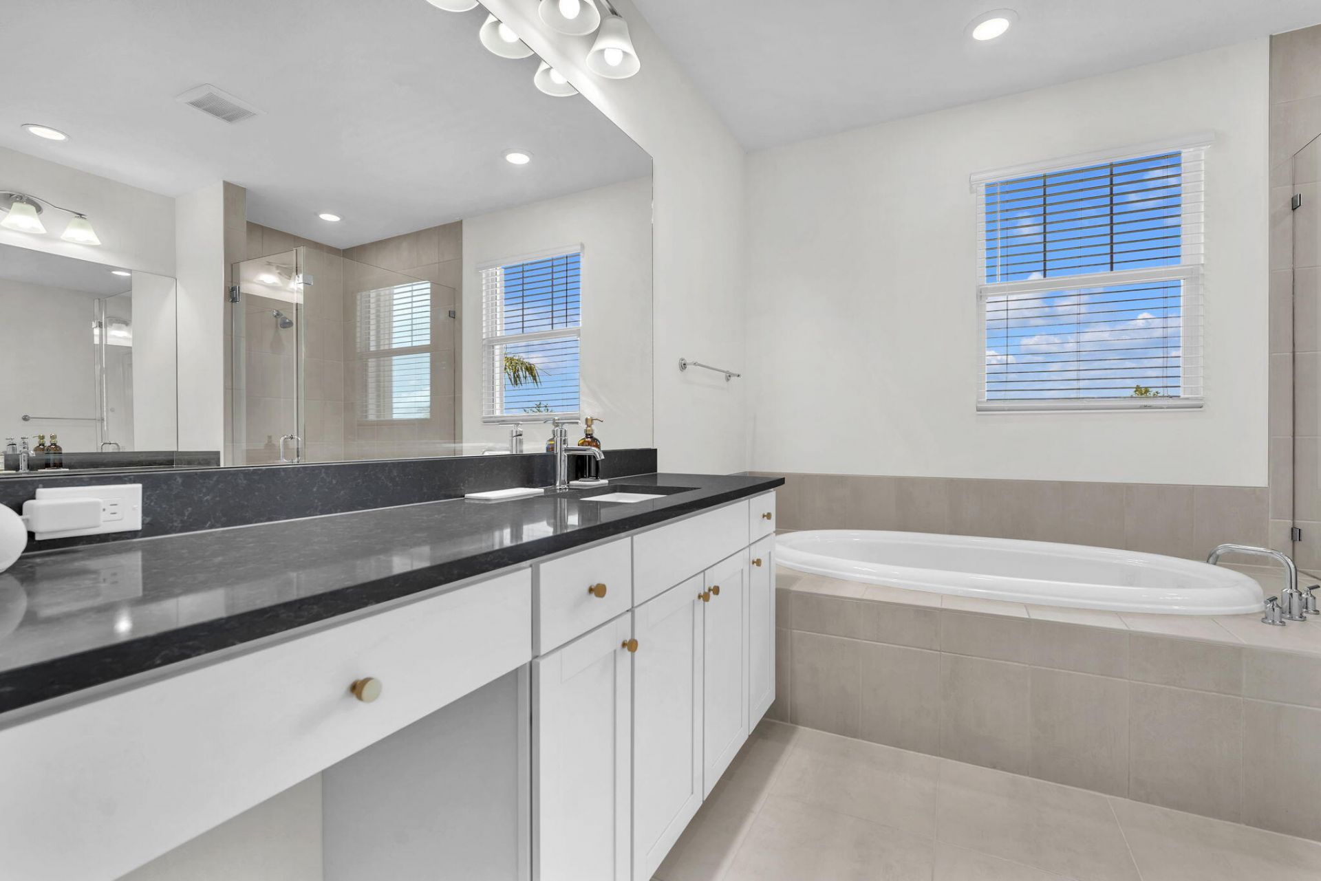 16121 Oakview Drive, Westlake, FL 33470 Photo