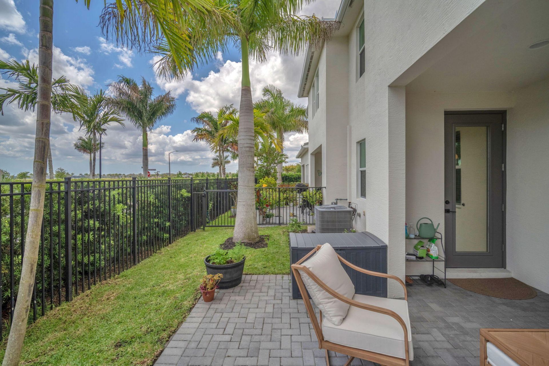 16121 Oakview Drive, Westlake, FL 33470 Photo