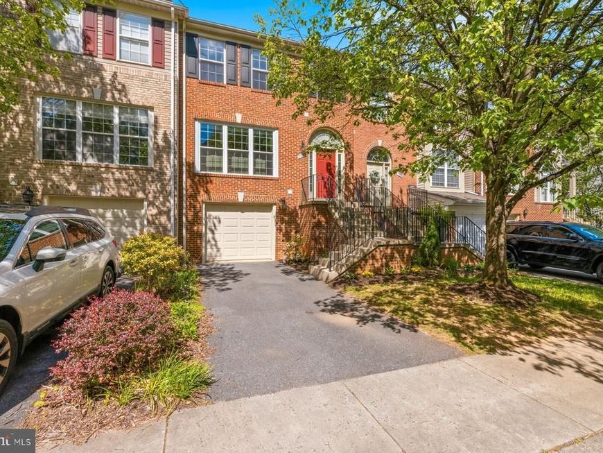 7728 Heritage Farm Drive, Gaithersburg, MD 20886 Main Photo