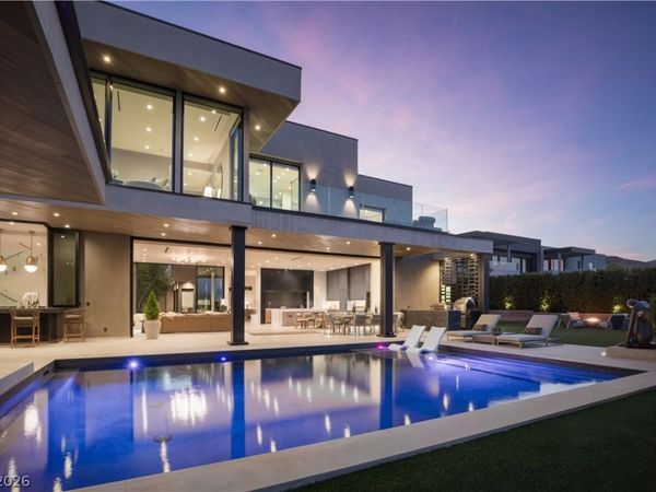 92 Sun Glow Lane , Las Vegas, NV 89135