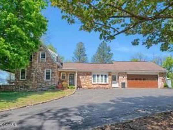 215 BAYLOR Road, Watsontown, PA 17777