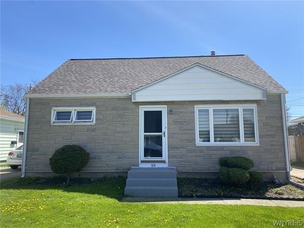 183 Claude Drive , Buffalo, NY 14206