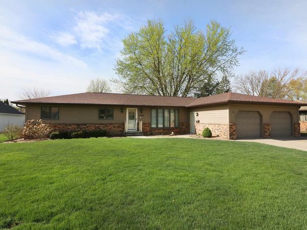 1308 W 11th Street , Spencer, IA 51301