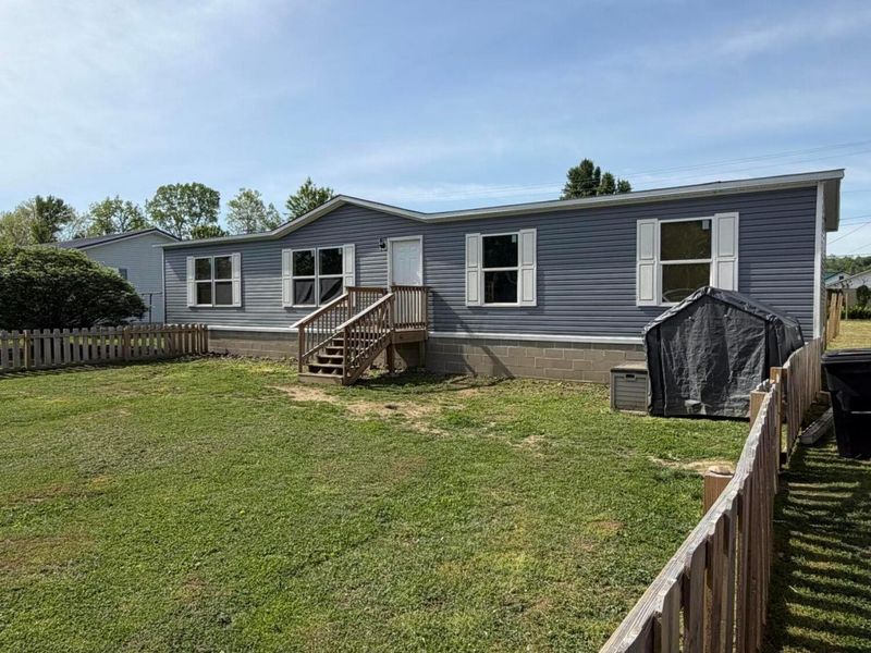 1048 Jackson Street, Richmond Dale, OH 45673 Photo 3