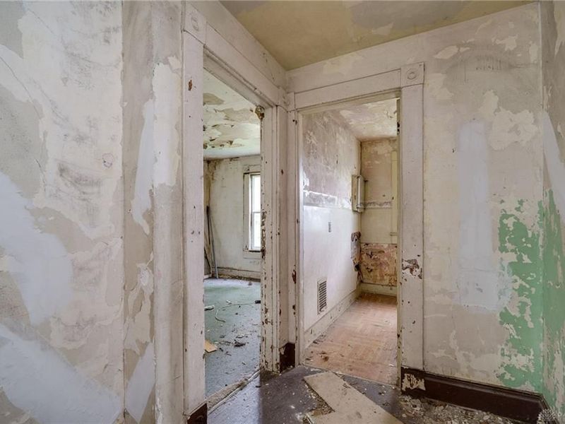 910 Harvard Boulevard, Unit 908, Dayton, OH 45406 Photo 9
