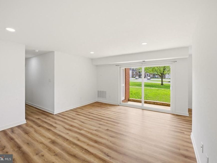 1207 Colony Court , Unit 122, Lebanon, PA 17042 Main Photo