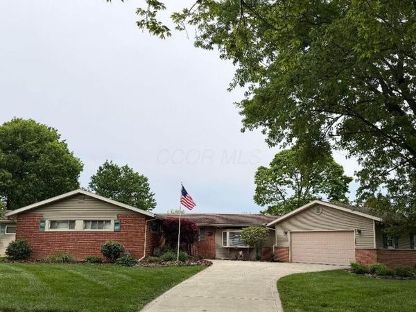 1003 Lynwood Avenue, Circleville, OH 43113