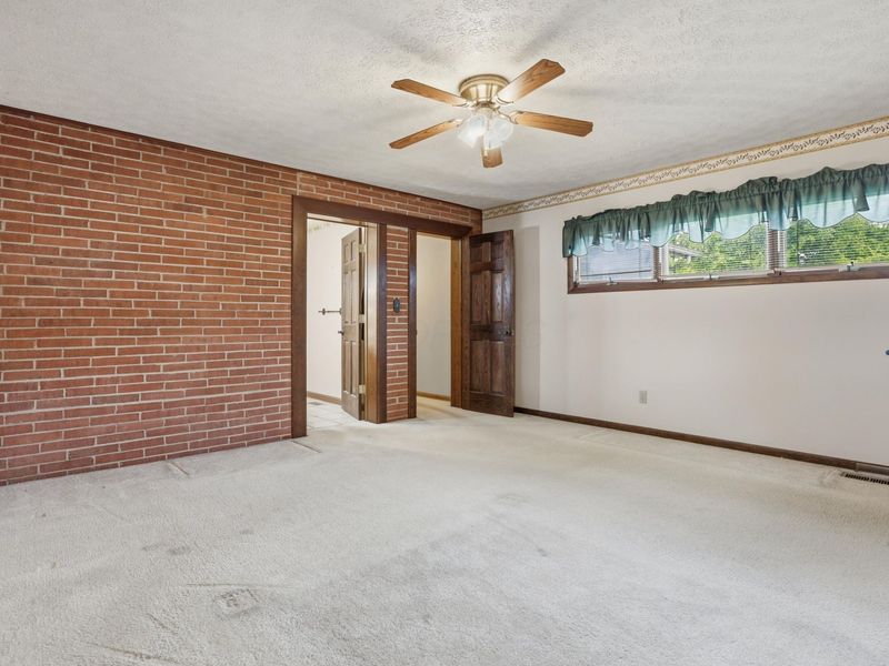1003 Lynwood Avenue, Circleville, OH 43113 Photo 26