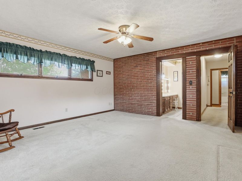 1003 Lynwood Avenue, Circleville, OH 43113 Photo 29