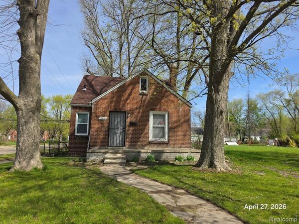 15801 E State Fair Street, Detroit, MI 48205