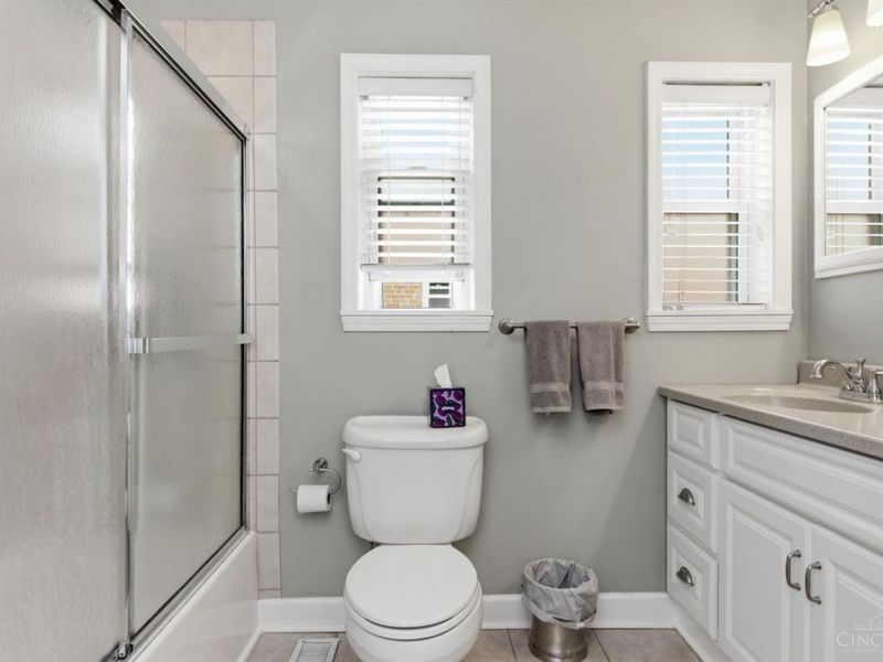 6148 Cambridge Avenue, Cincinnati, OH 45230 Photo 16