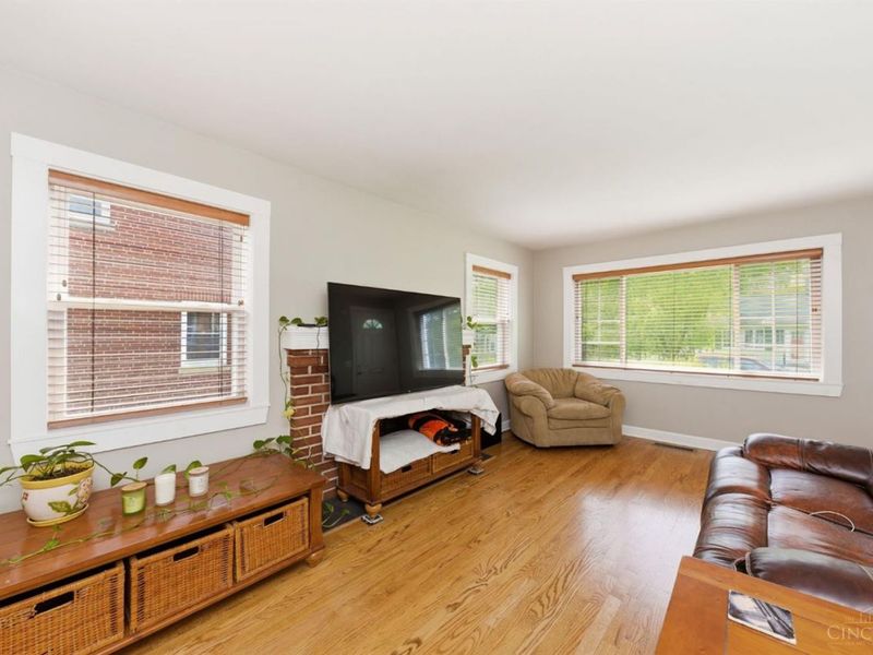 6148 Cambridge Avenue, Cincinnati, OH 45230 Photo 4