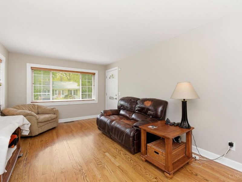 6148 Cambridge Avenue, Cincinnati, OH 45230 Photo 5