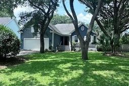 601 Stoneboro Court photo 4