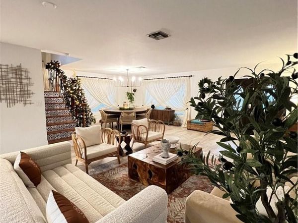 18764 NW 89th Court, Hialeah, FL 33018