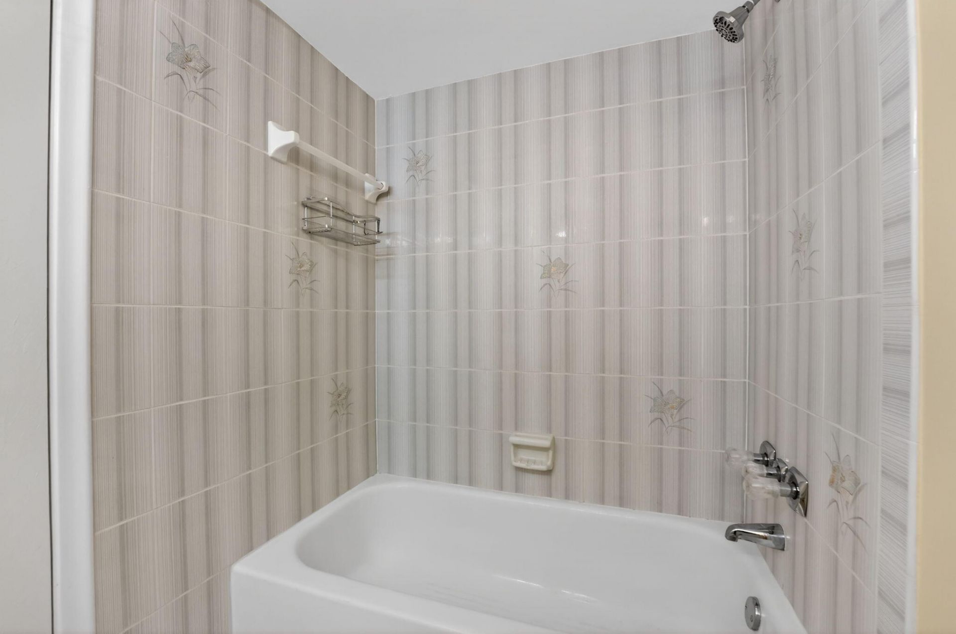 2800 Fiore Way, Unit 212, Delray Beach, FL 33445 Photo