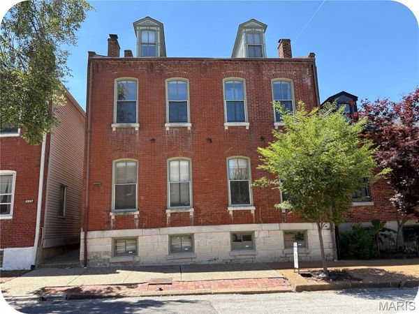 2343 Menard Street, St Louis, MO 63104