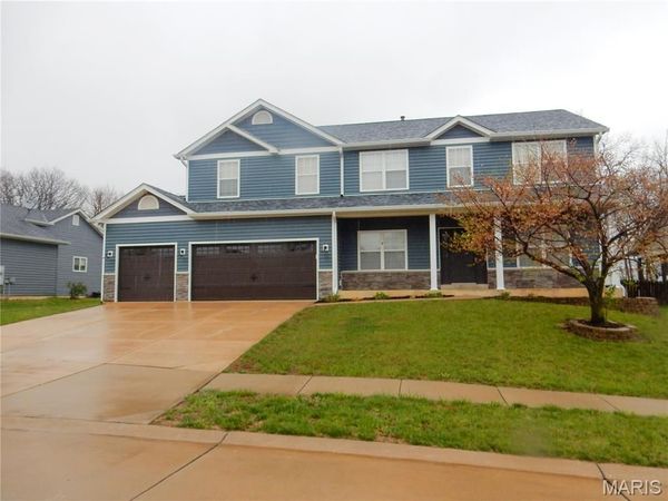 904 Indian Rock Court , Wentzville, MO 63385