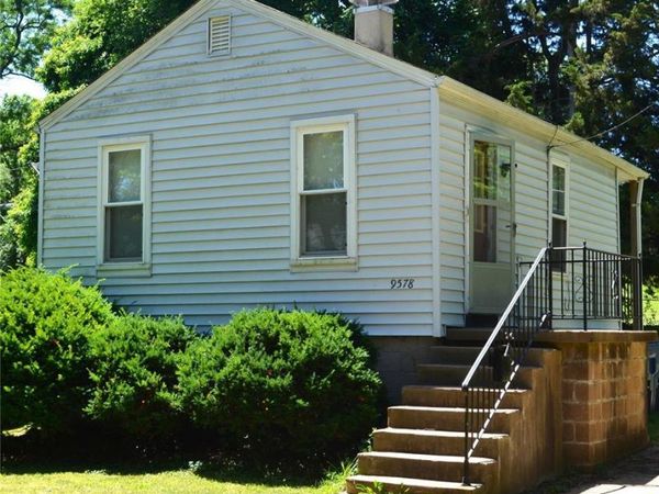 9578 Breckenridge Road , Breckenridge Hills, MO 63114