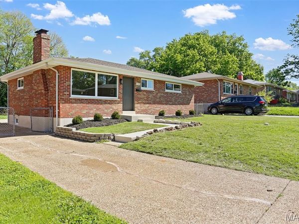 9137 Harold Drive, Woodson Terrace, MO 63134