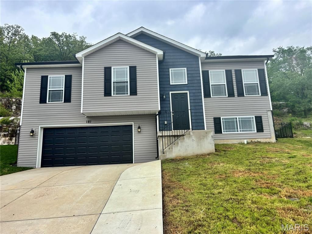 181 Pheasant Court , Imperial, MO 63052 Main Photo