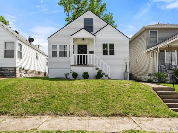 5620 Bischoff Avenue, St Louis, MO 63110