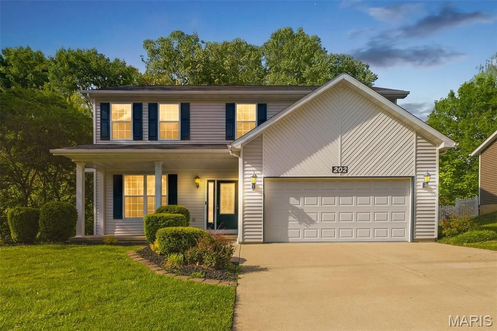 202 Keeneland Court , Collinsville, IL 62234 Main Photo