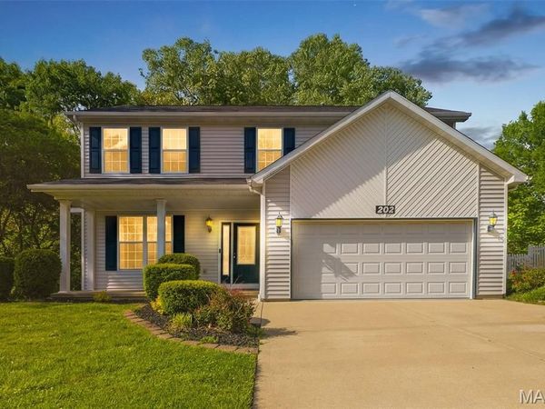 202 Keeneland Court , Collinsville, IL 62234