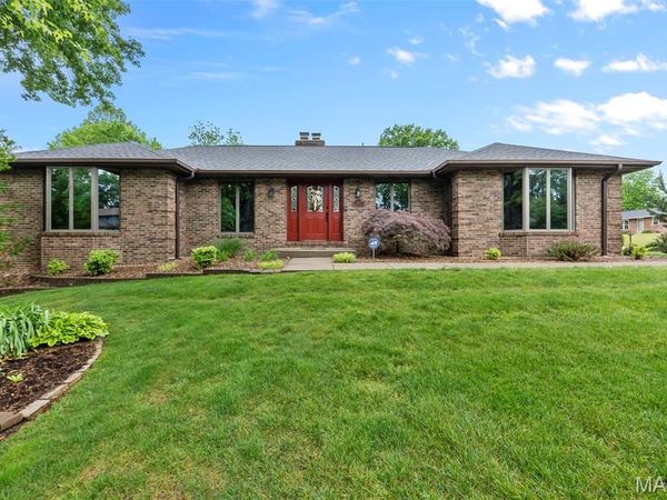 2933 Bella Vista Drive, Cape Girardeau, MO 63701