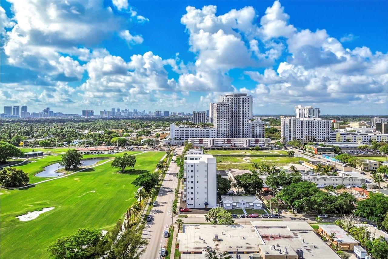 1700 Pierce St , Unit 804, Hollywood, FL 33020 Photo