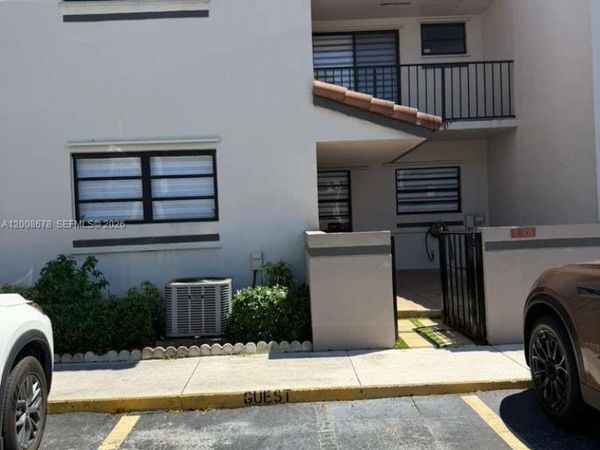 13470 SW 62nd St, Unit 105N, Miami, FL 33183