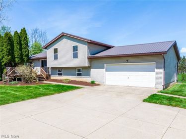 254 E Congress Street, Polk, OH 44866