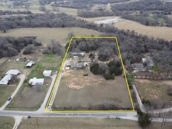 353 Co Rd 1260, Decatur, TX 76234