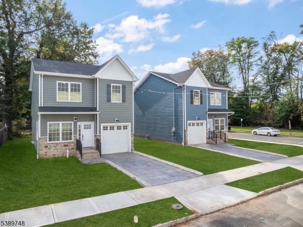 1762 S 2Nd St, Piscataway, NJ 08854