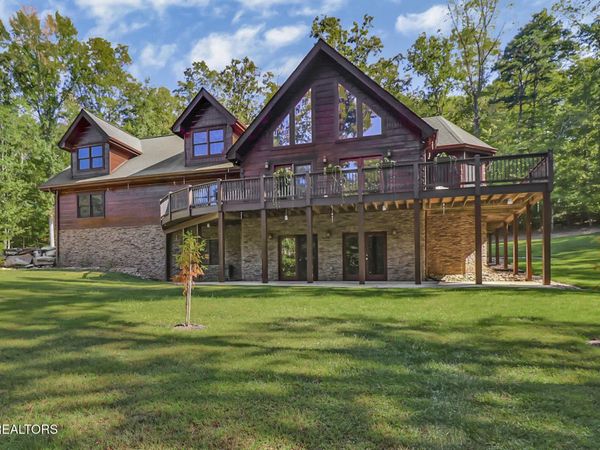 100 Eagle Ridge Rd, Rockwood, TN 37854
