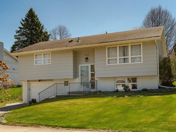 720 Zumbro Drive NW, Rochester, MN 55901