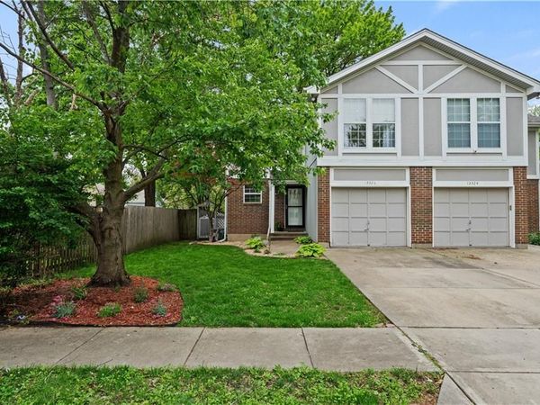 13326 Walnut Street, Kansas City, MO 64145
