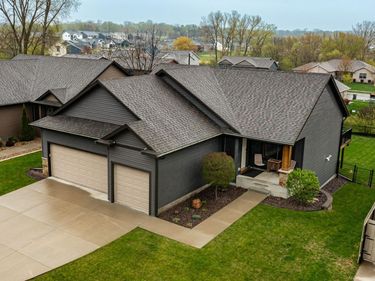 3911 Sunnydale Lane SE, Rochester, MN 55904