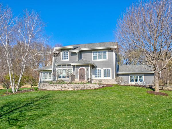 2156 Paris Avenue N, Stillwater, MN 55082