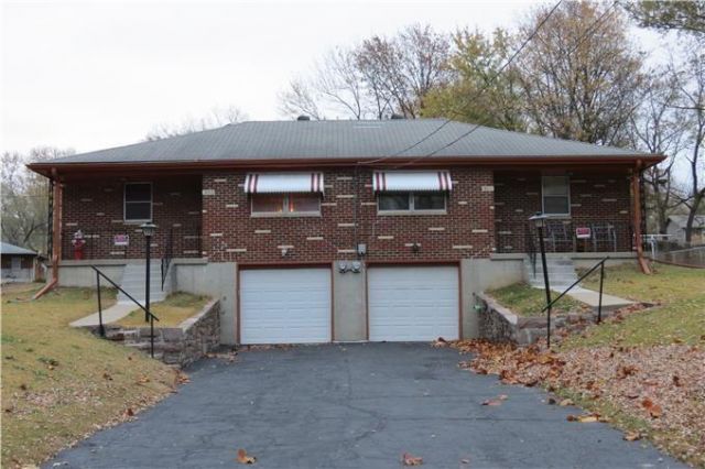 3013 N 74th Street, Kansas City, KS 66109 Main Photo